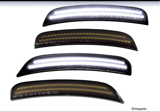 Chrysler 300 White Reflector Side Marker Signal Lights