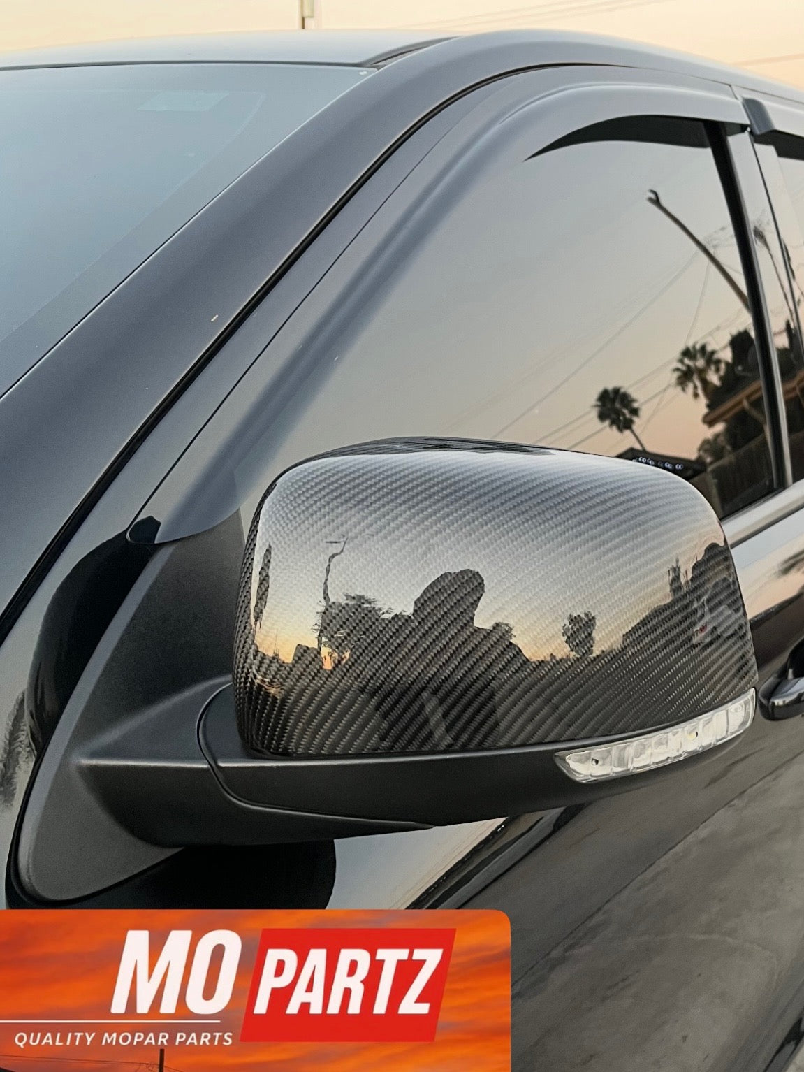 2011+ Jeep Grand Cherokee/Dodge Durango Carbon Fiber Mirror Caps