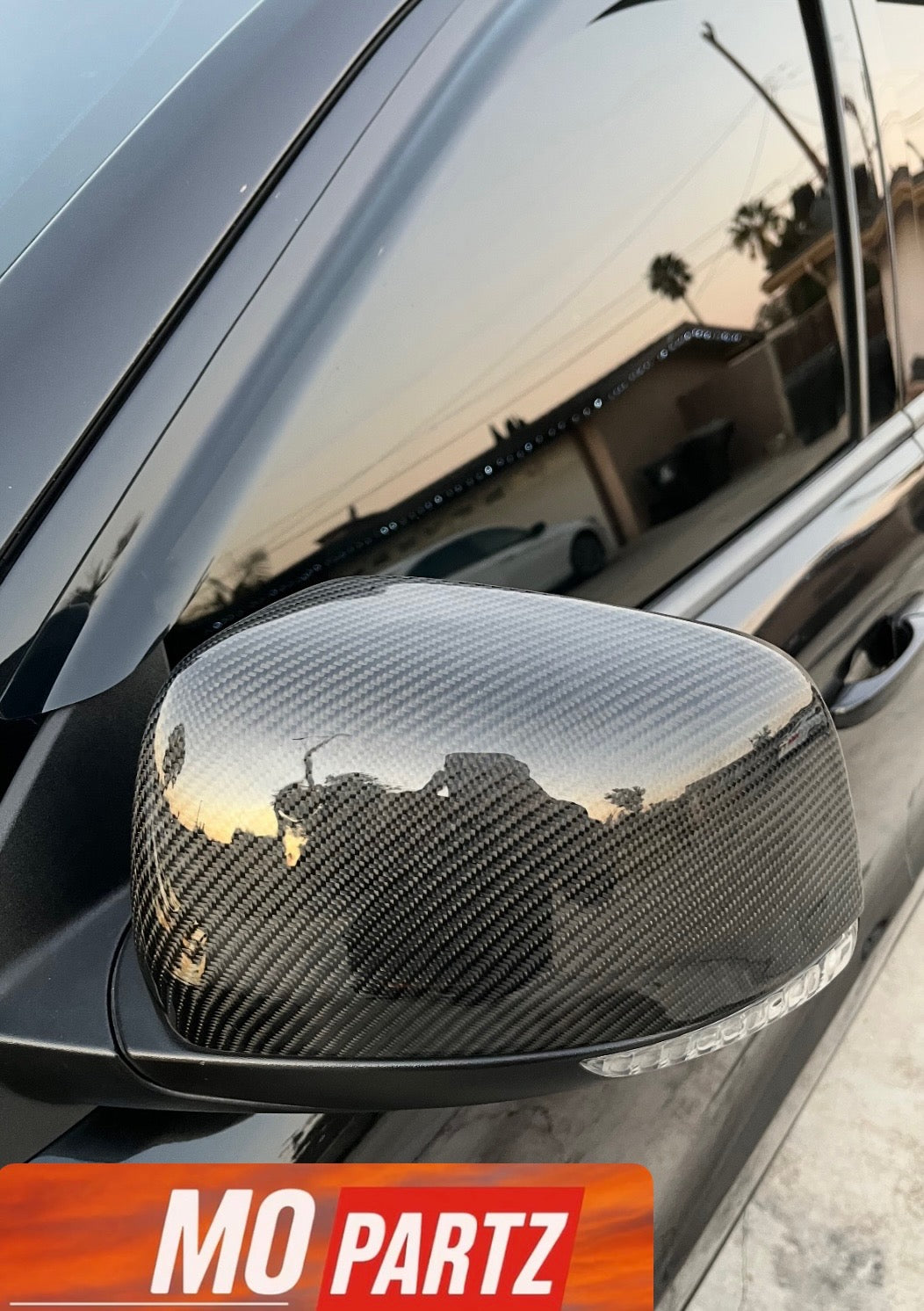 2011+ Jeep Grand Cherokee/Dodge Durango Carbon Fiber Mirror Caps